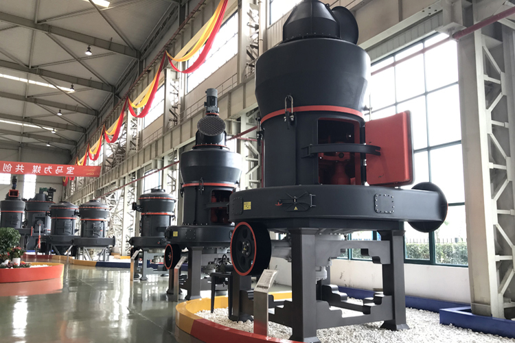 常用的可靠礦石磨粉機的配件用什么材料好？